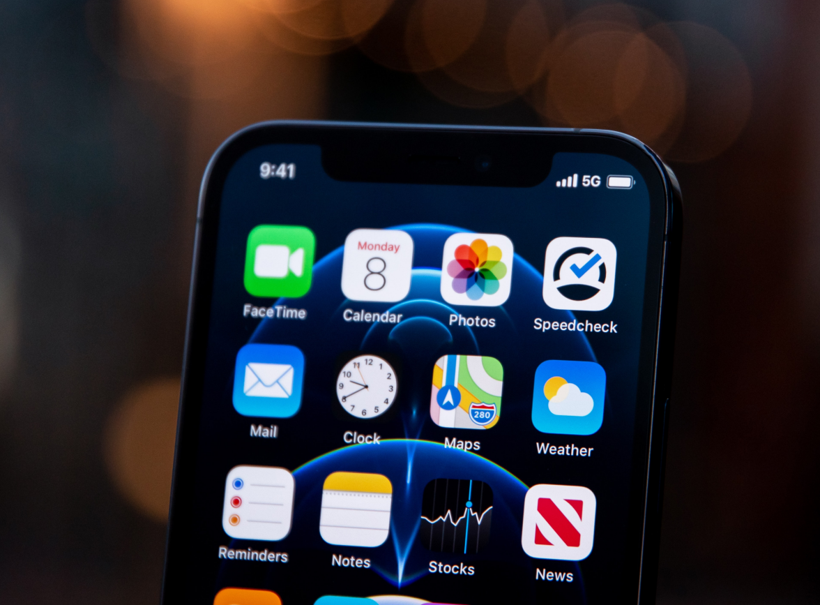 广陵苹果手机维修分享为什么 iPhone 12 在冬季会自动关机 